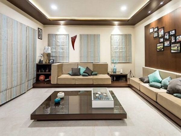Shree Kala Clock – A Timeless Tribute to Elegance & Divinity - Image 3