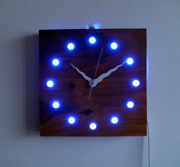LumiWood Wall Clock